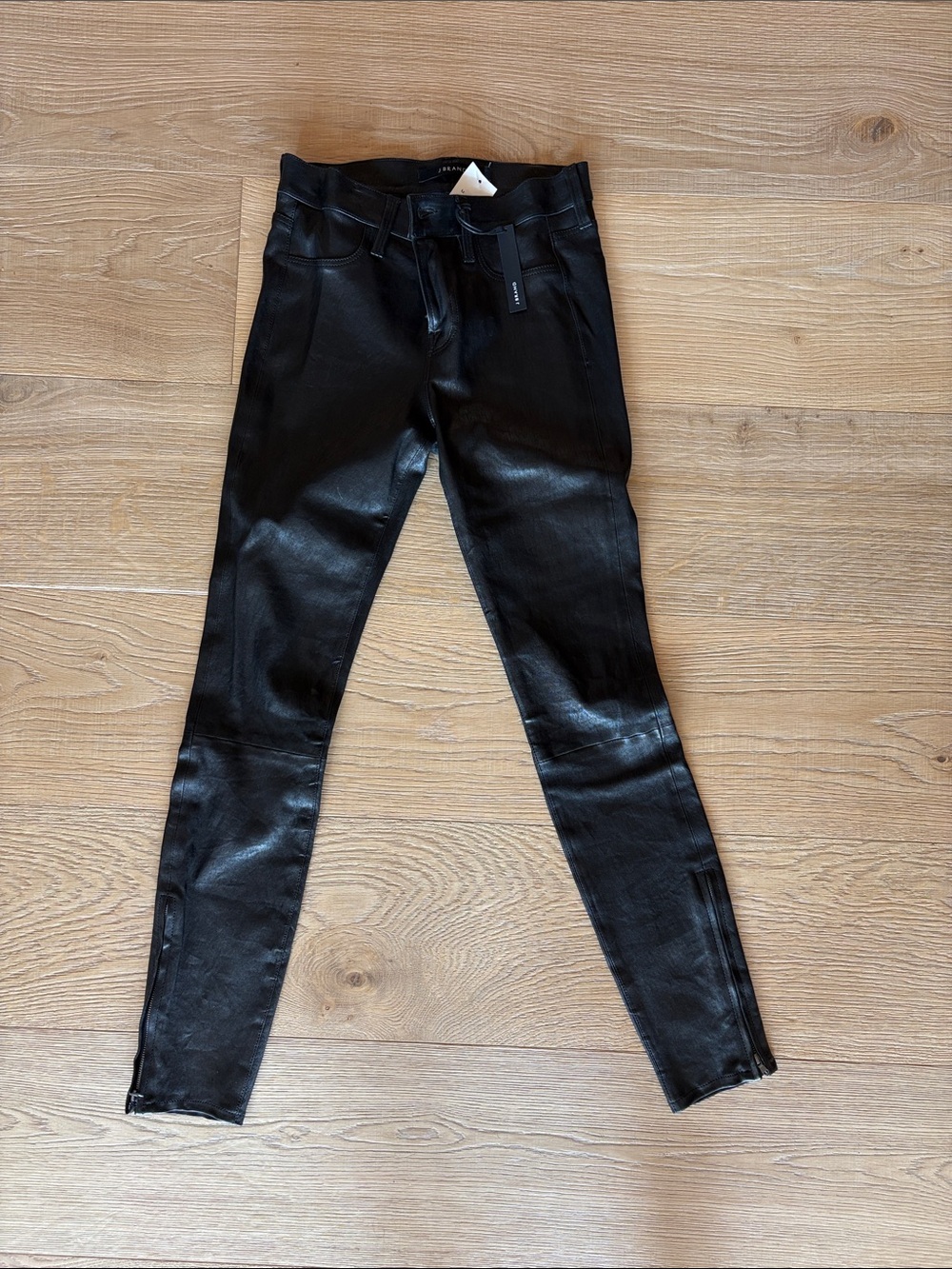 J Brand NWT Black Mid Rise Leather Pants — Size 26